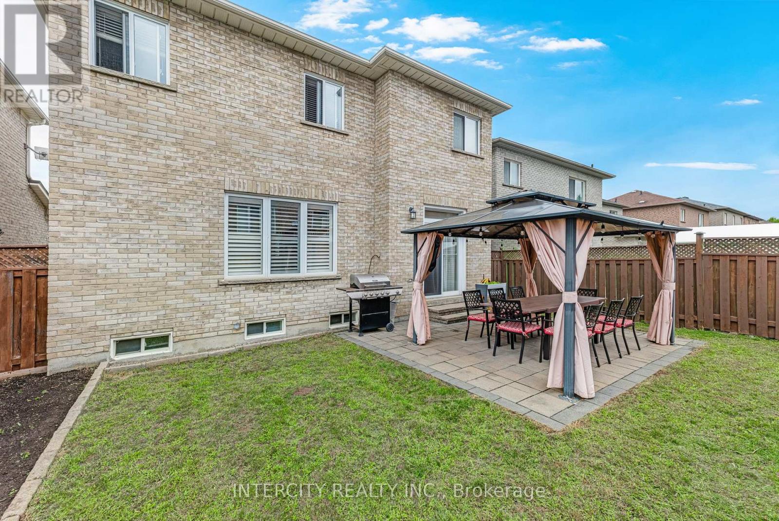 37 REDFINCH CRESCENT - Image 48