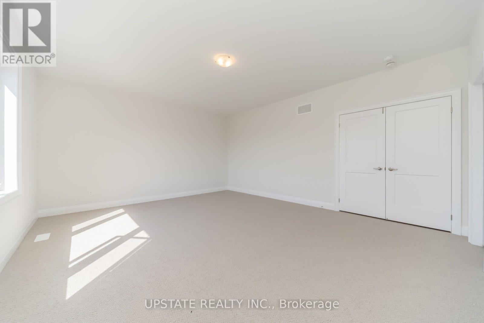 21 PEARSALL PLACE - Image 34