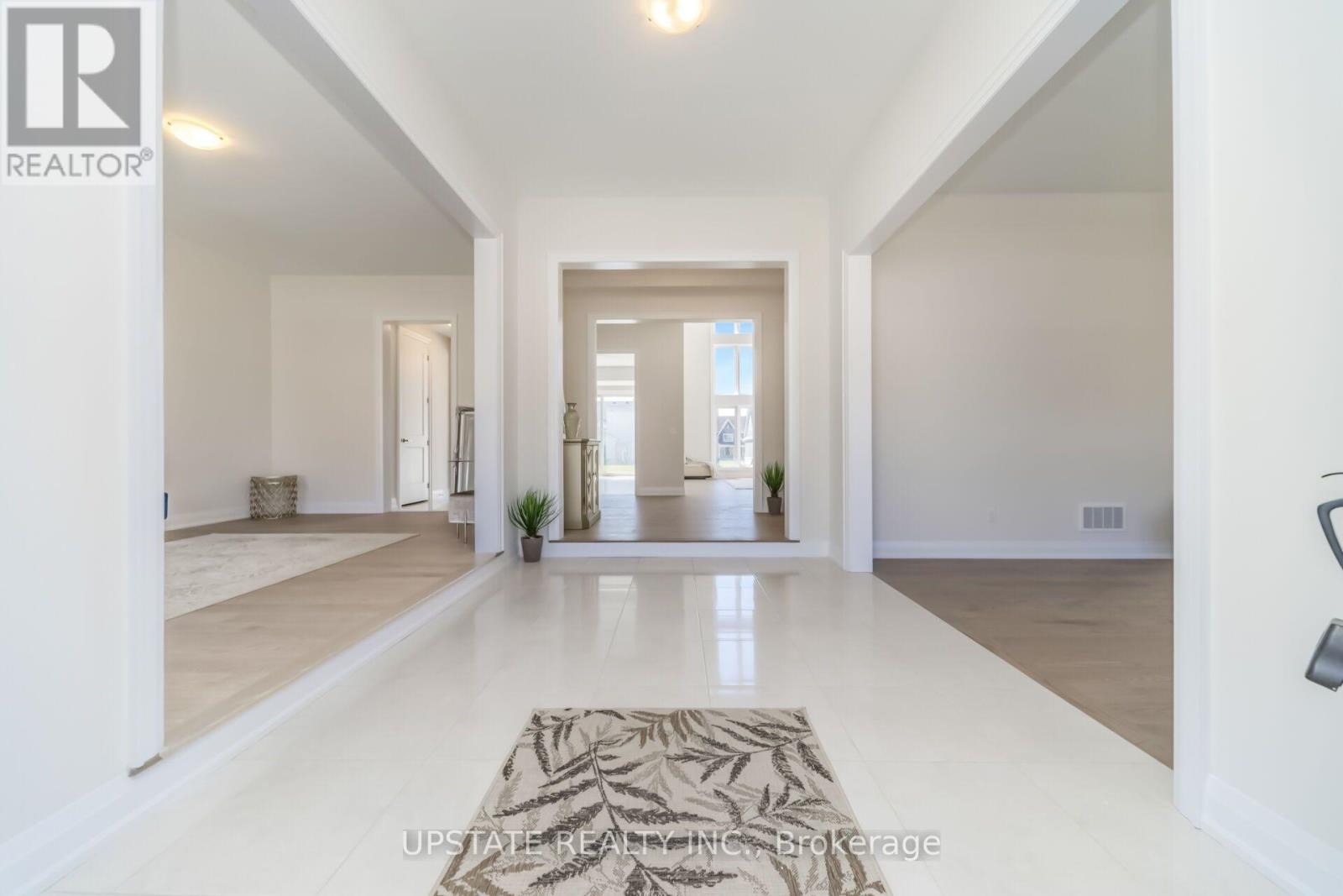 21 PEARSALL PLACE - 8