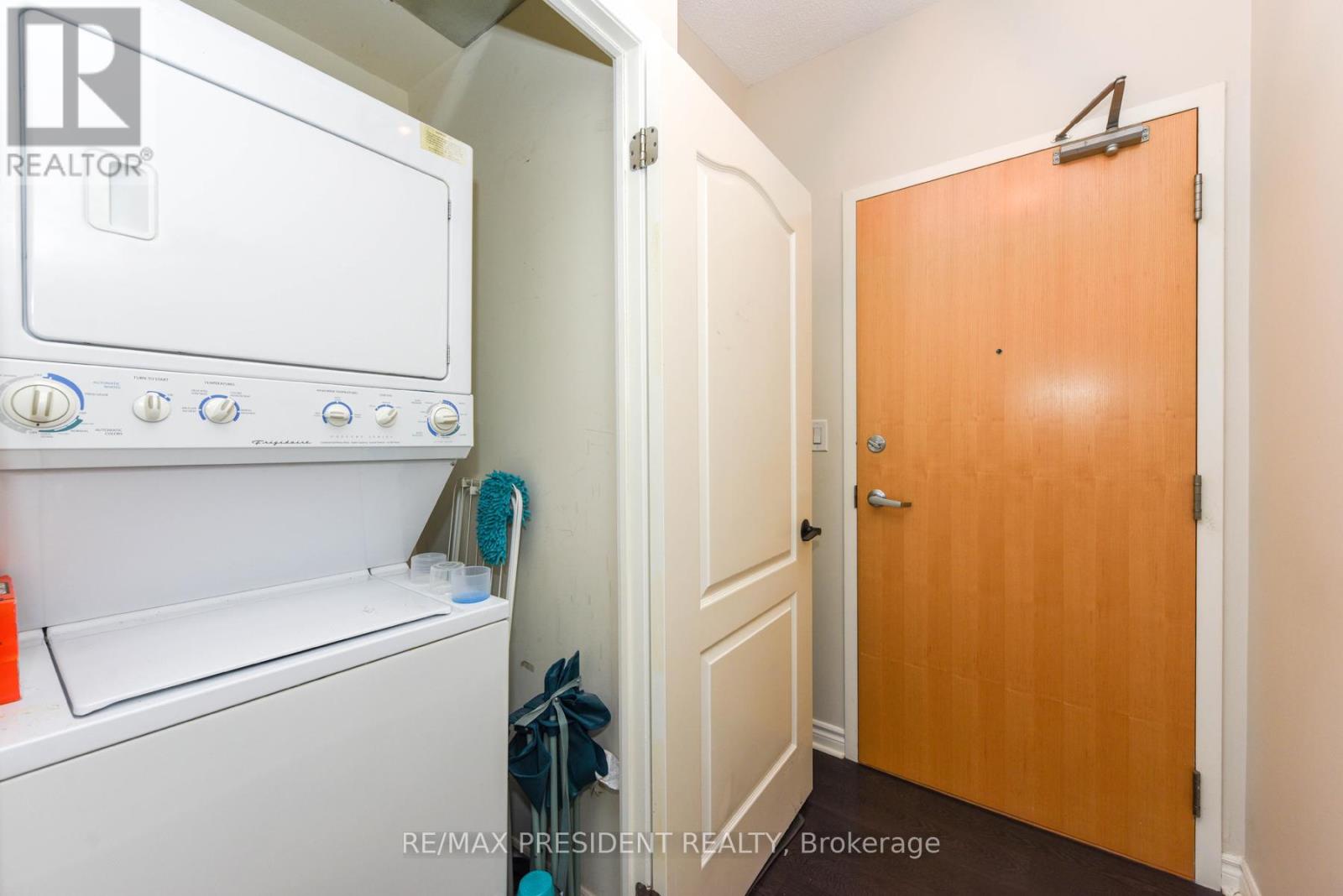 #1101 3865 LAKE SHORE BOULEVARD W - Image 26