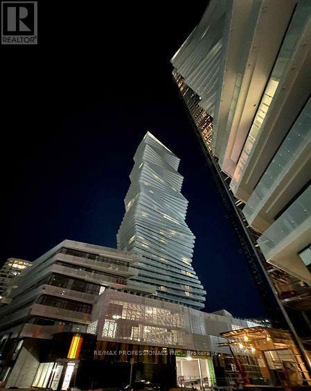 Photo of 3900 Confederation Parkway