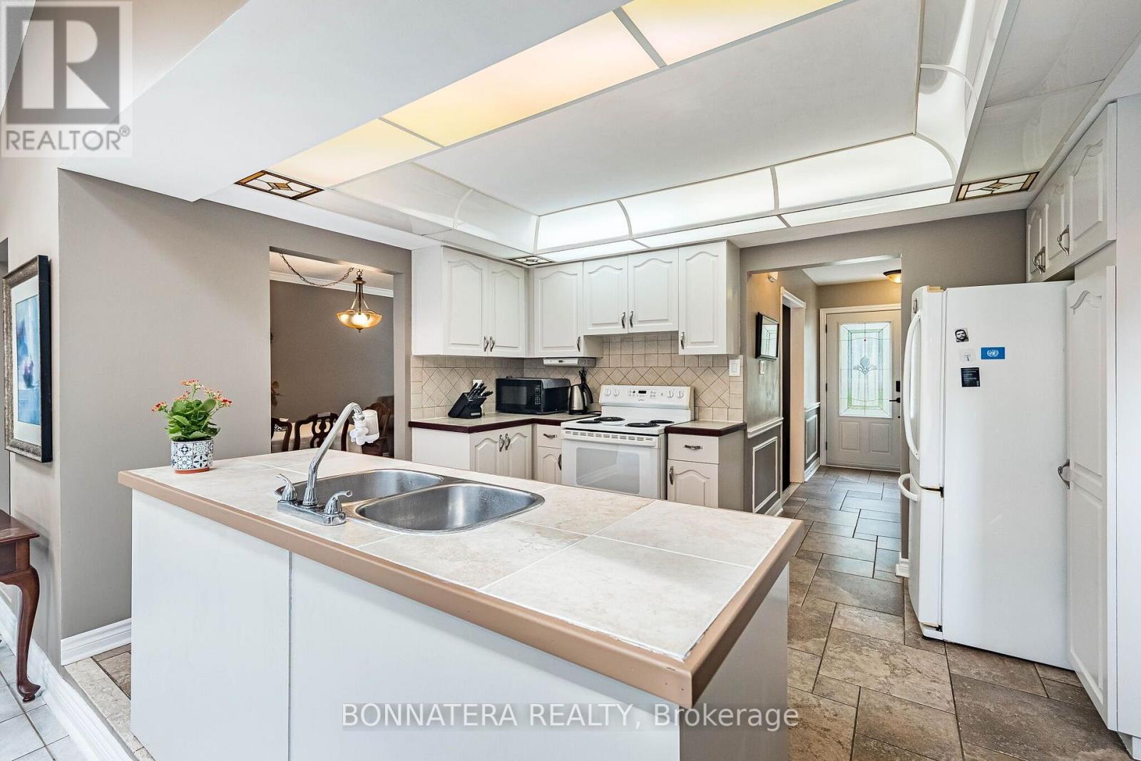 1324 ALDRIDGE CRESCENT - 15