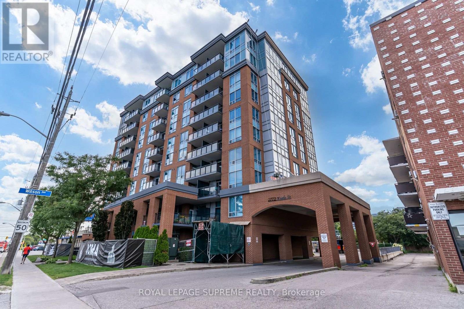 #601 2772 KEELE STREET - 2
