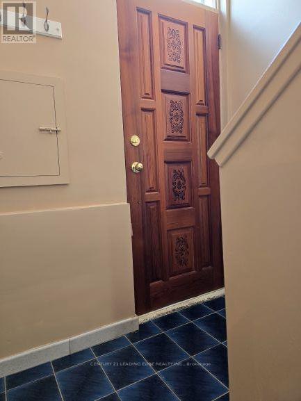 12 BAMFORD CRESCENT - 12