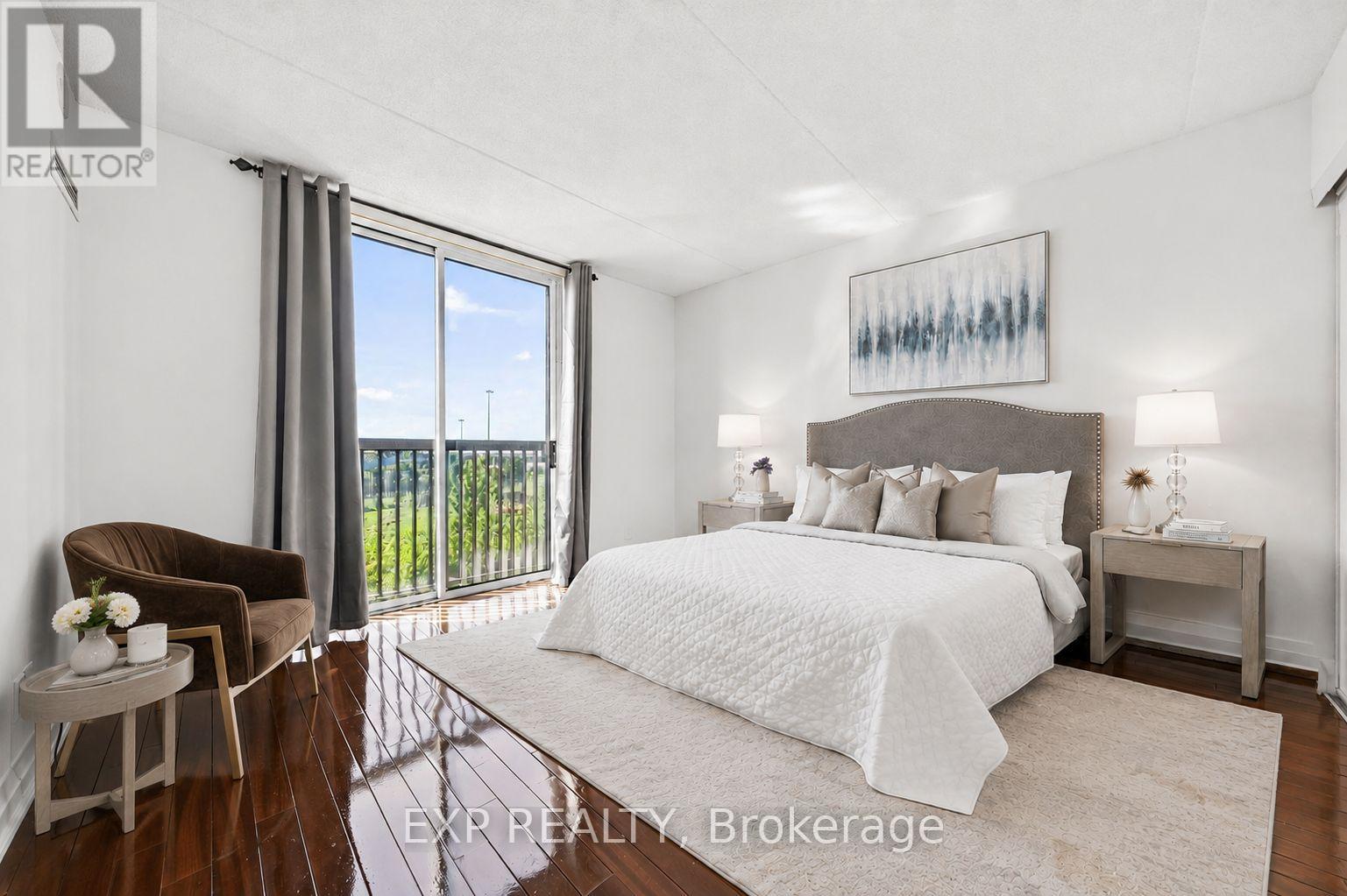 #312 2737 KEELE STREET - 23