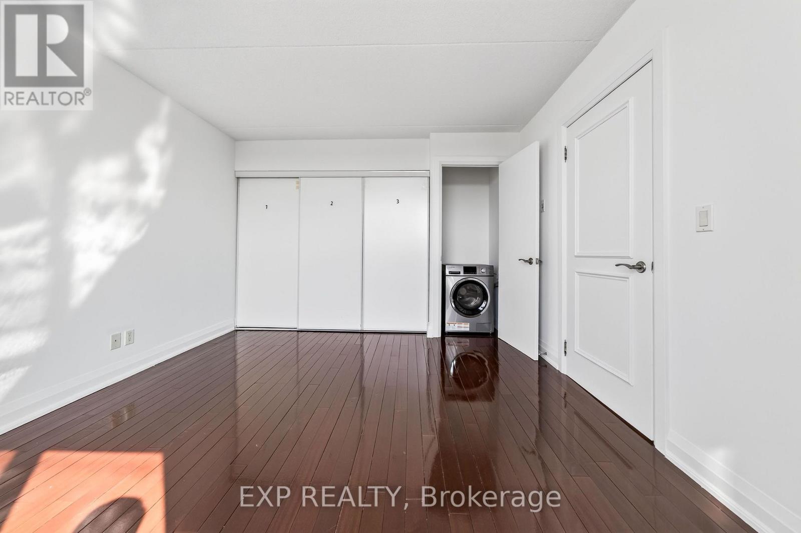 #312 2737 KEELE STREET - 29