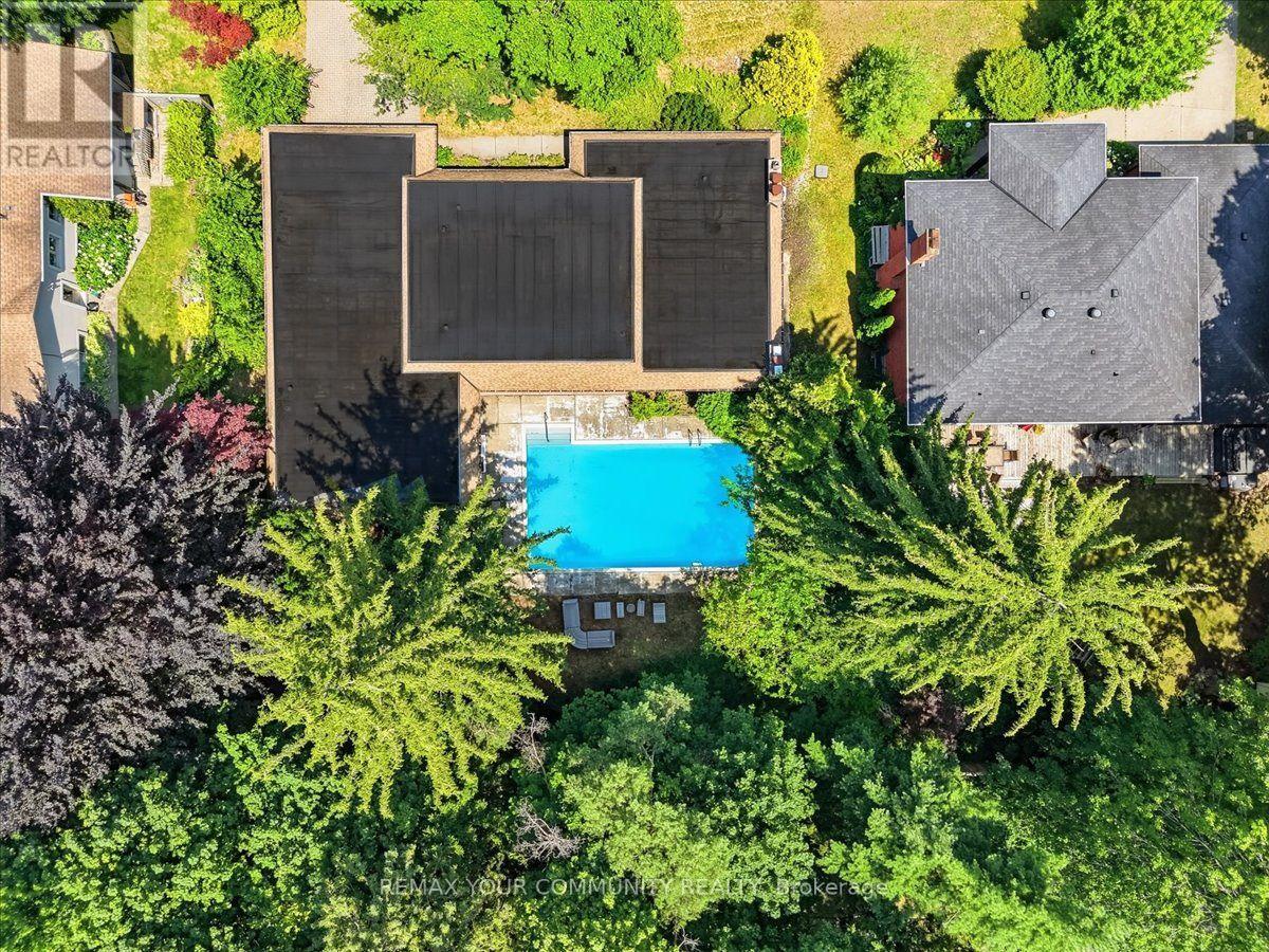 1528 KNARESWOOD DRIVE - 6