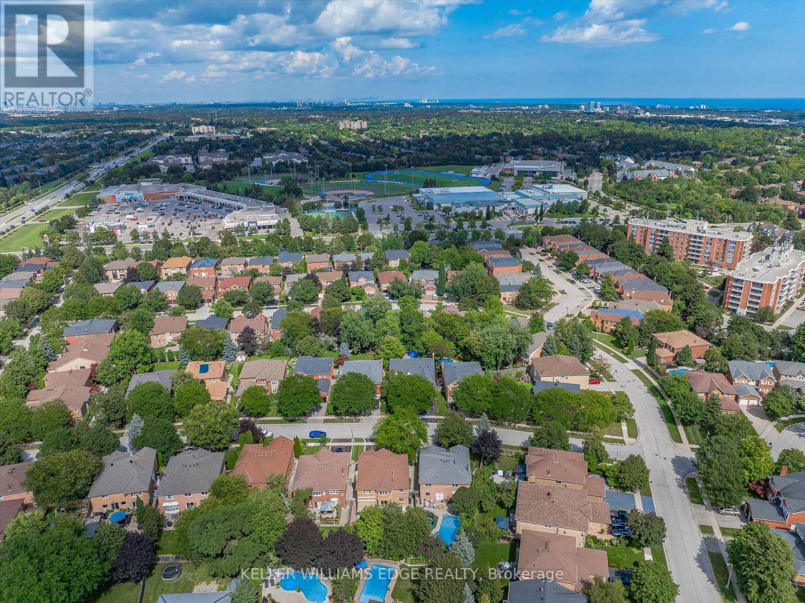 1472 LIVERY LANE - 44