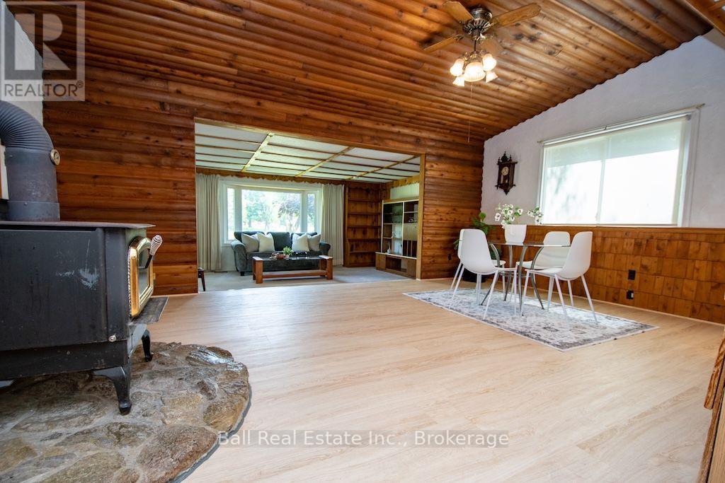 2137 CHIPMUNK ROAD - 13