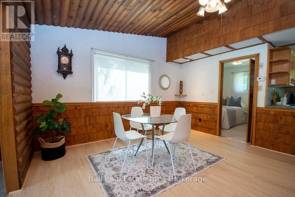 2137 CHIPMUNK ROAD - 15