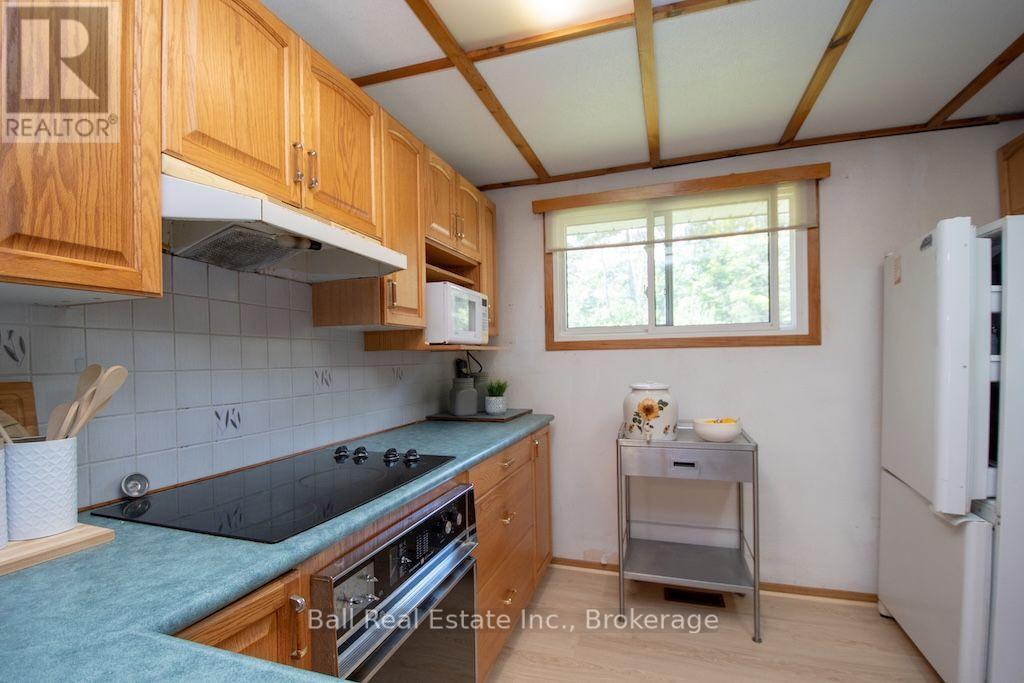 2137 CHIPMUNK ROAD - Image 19