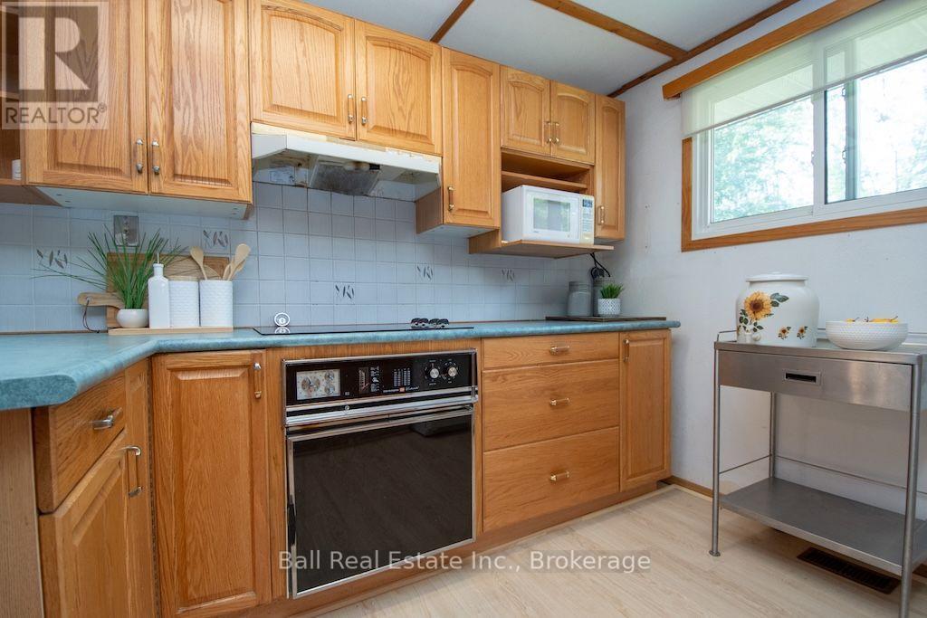 2137 CHIPMUNK ROAD - Image 20
