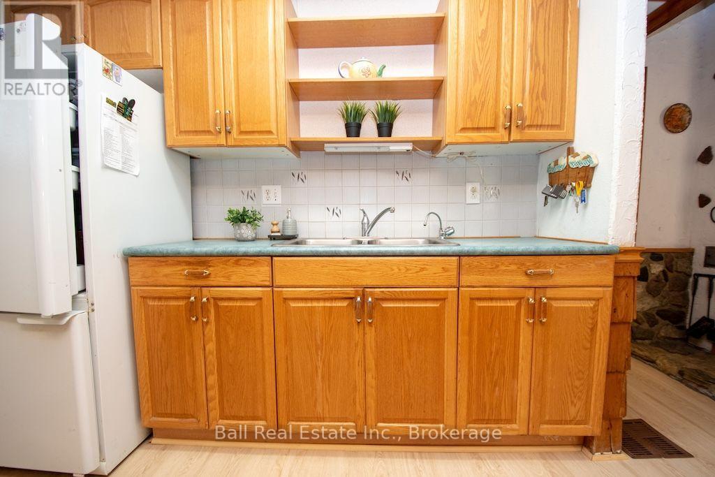 2137 CHIPMUNK ROAD - Image 21