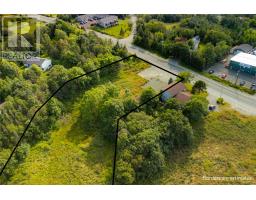 1176 Torbay Road thumbnail 16