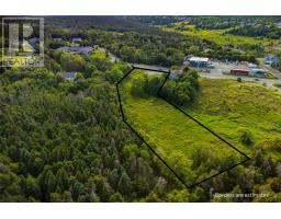 1176 Torbay Road thumbnail 4
