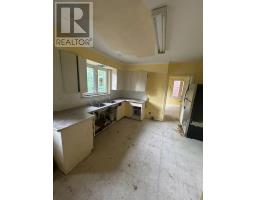 14 Frontenac Avenue, Toronto, ON M5N1Z5 Photo 13