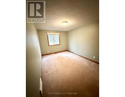 86 Glendale Drive E, Tillsonburg, ON N4G1J7 Photo 13