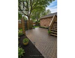 86 Glendale Drive E, Tillsonburg, ON N4G1J7 Photo 21