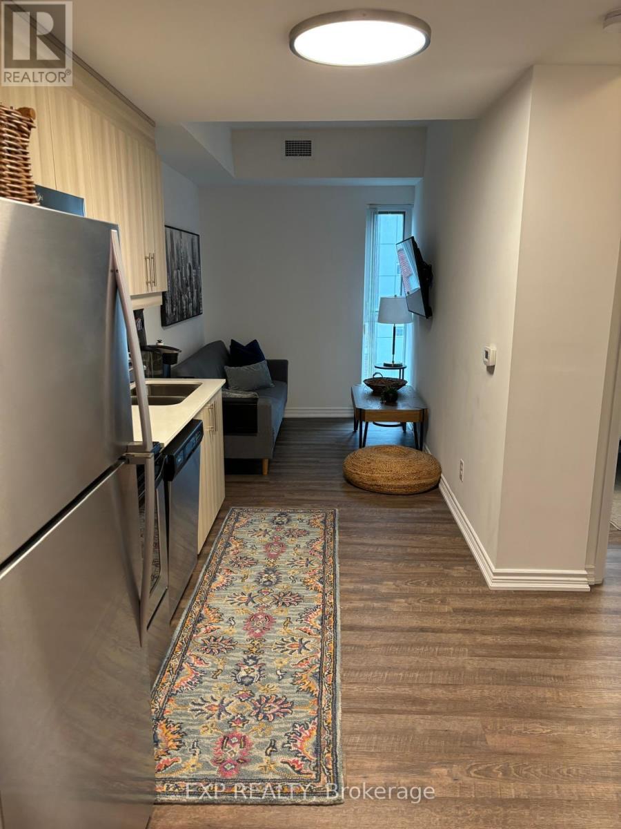 603 - 158 KING STREET — photo 2