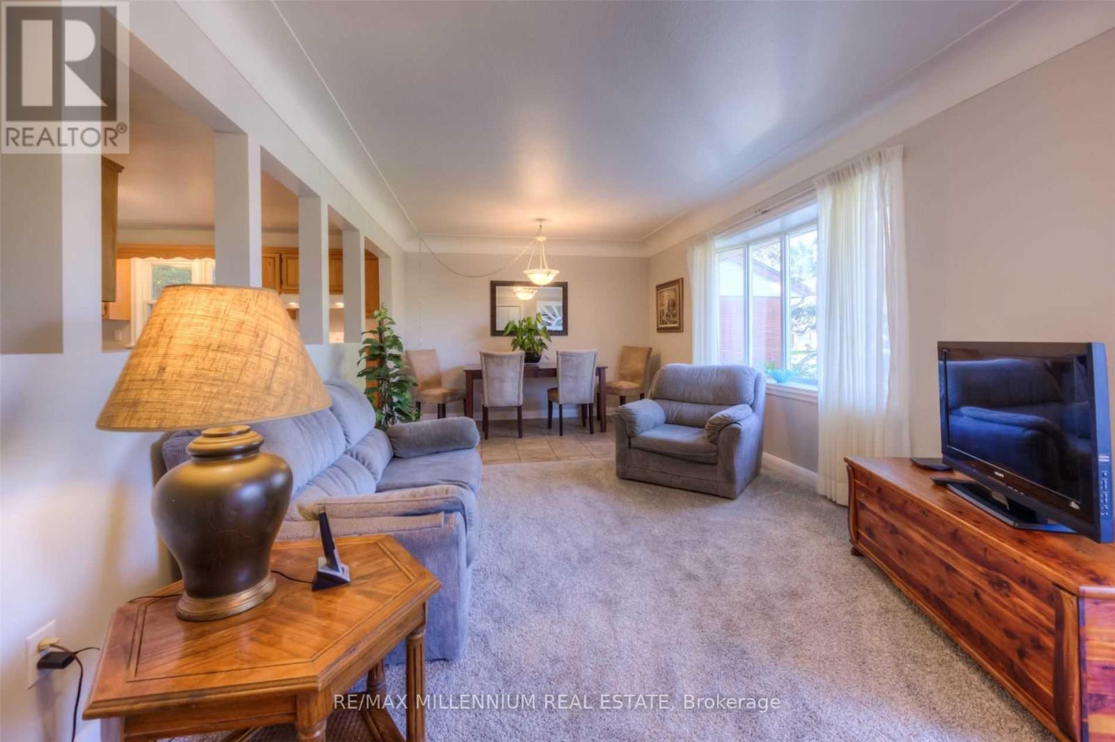 135 BYRON AVENUE — photo 3