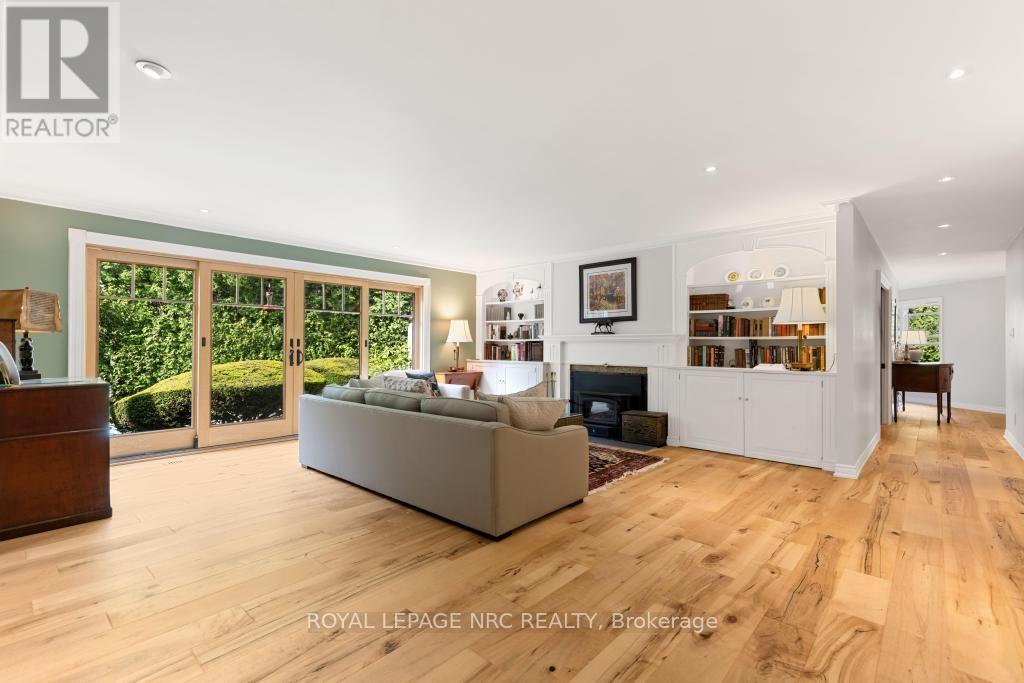 7 CHRISTOPHER STREET - Image 22