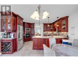 Kitchen - 2569 Lockhart Road, Innisfil, ON L9S3G2 Photo 12