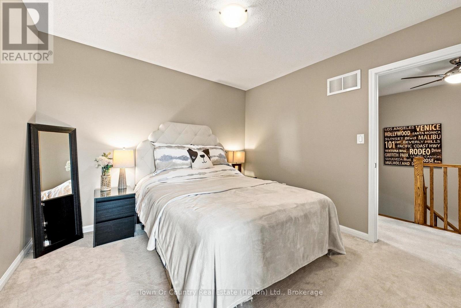 641 SPEYER CIRCLE - 25