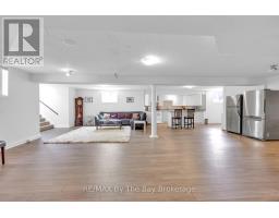 2569 Lockhart Road, Innisfil, ON L9S3G2 Photo 32
