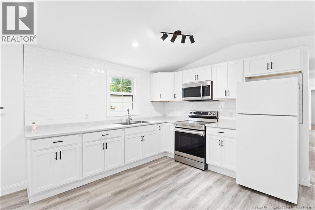 83 Leafwood Crescent - 10