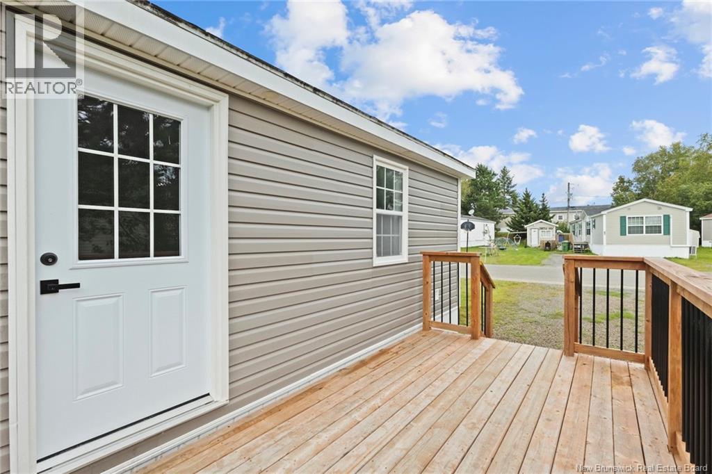 83 Leafwood Crescent - 32