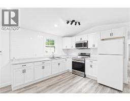 83 Leafwood Crescent, photo 10