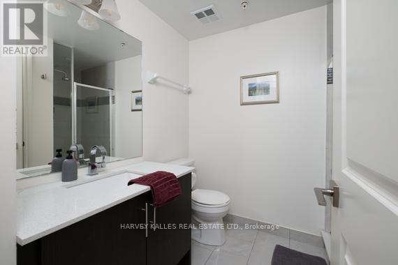 #709 23 GLEBE ROAD W - 19