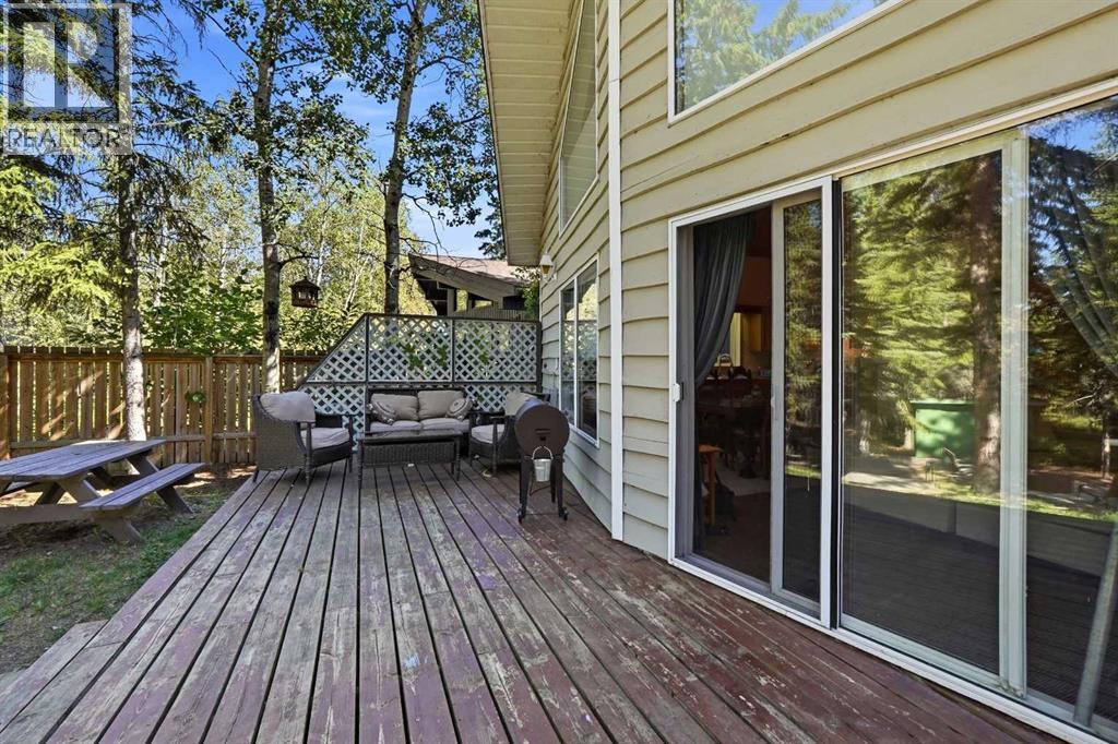 Listing photo – 91 Oliver Avenue, Gull Lake
