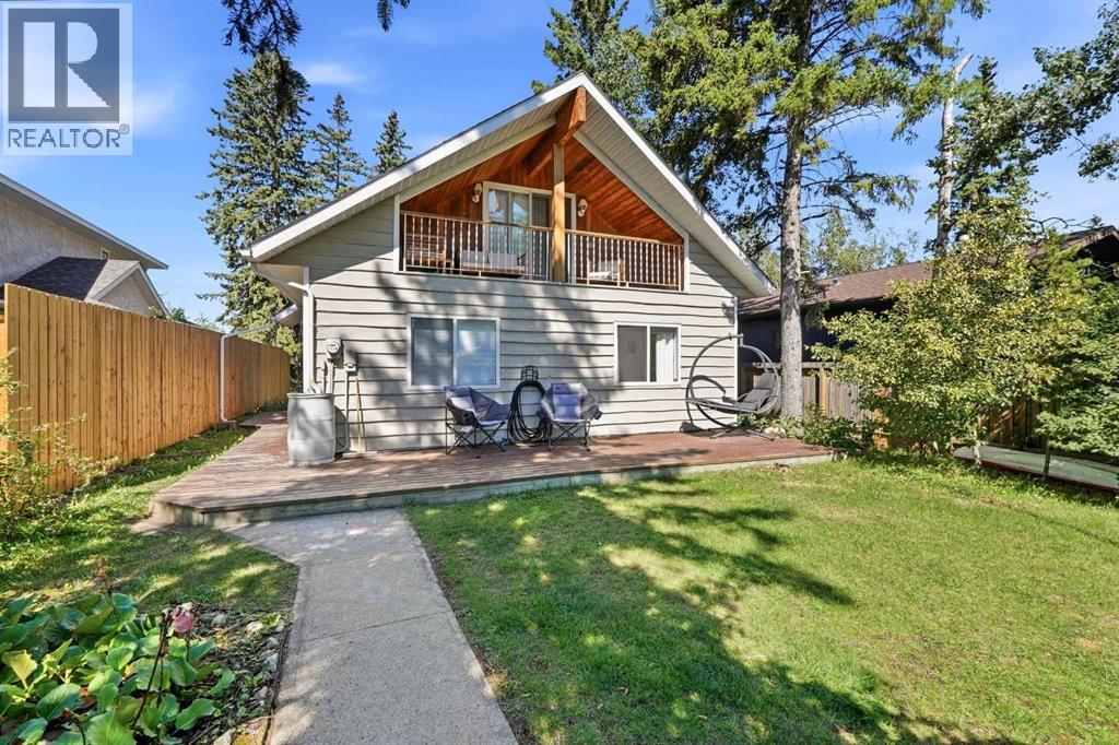 Listing photo – 91 Oliver Avenue, Gull Lake