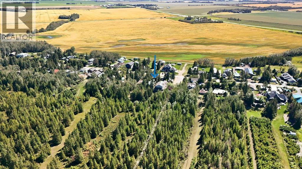 Listing photo – 91 Oliver Avenue, Gull Lake