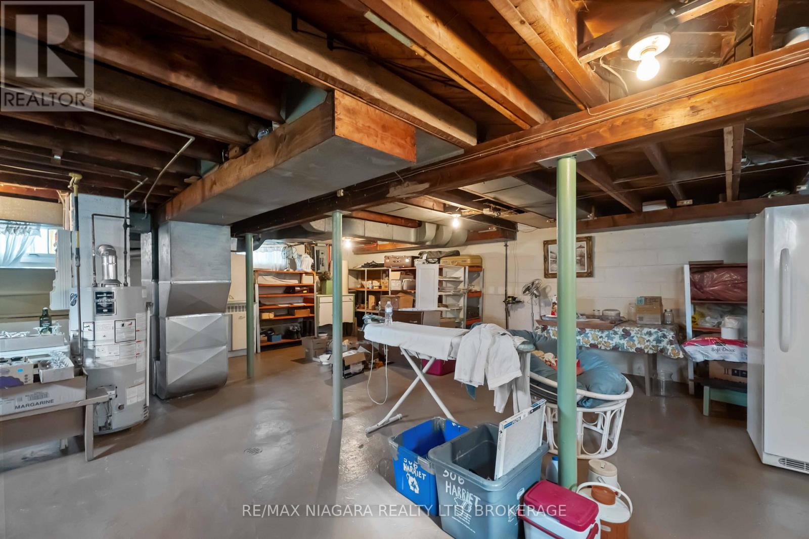 506 HARRIET STREET - Image 33