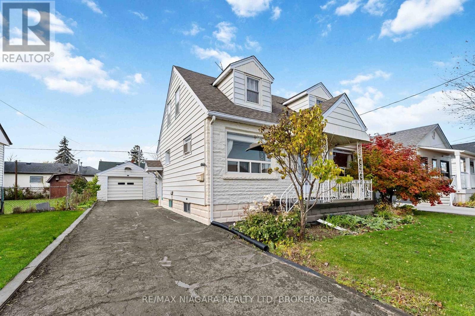 506 HARRIET STREET - 41