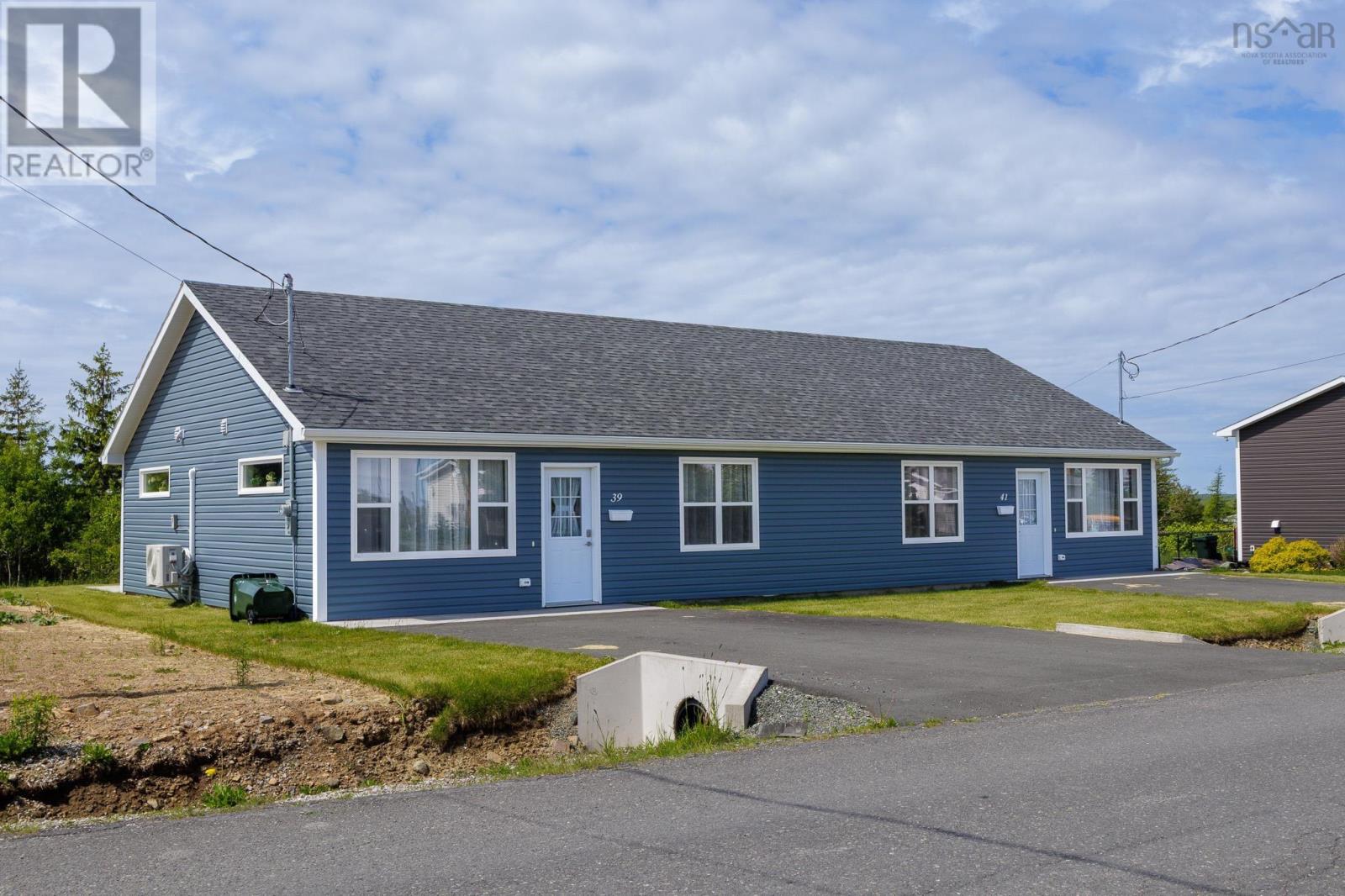 39/41 Maple Street - 1