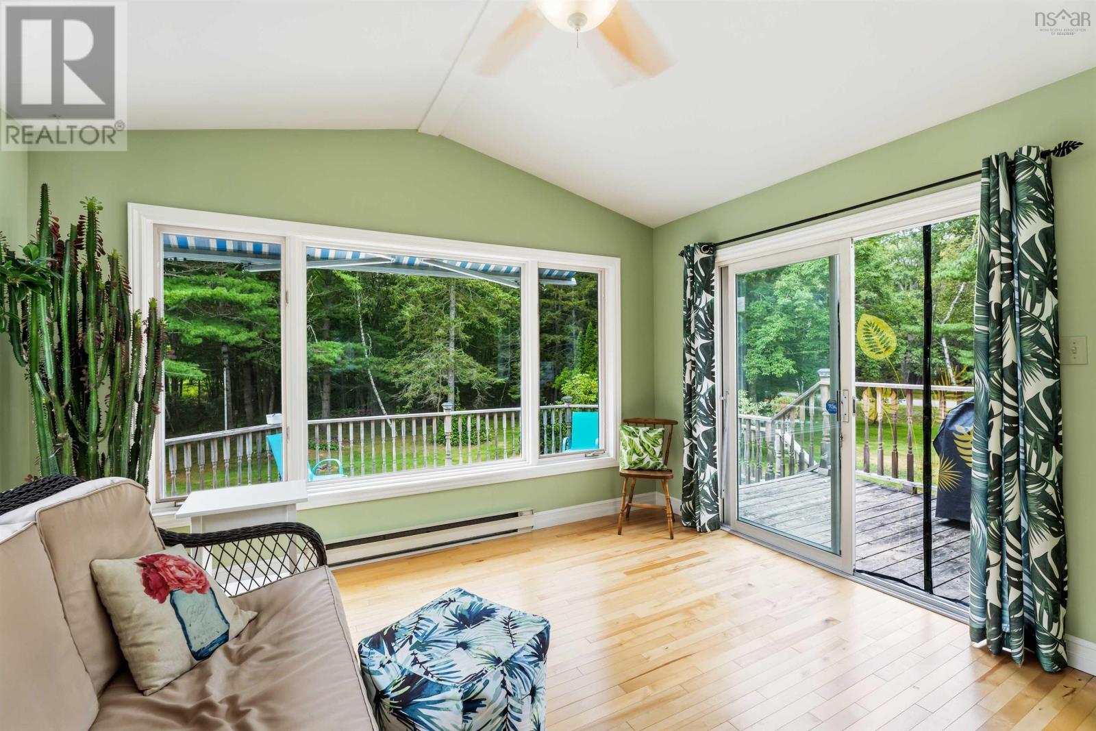 Property 10 of 41 of 127 Willow Avenue