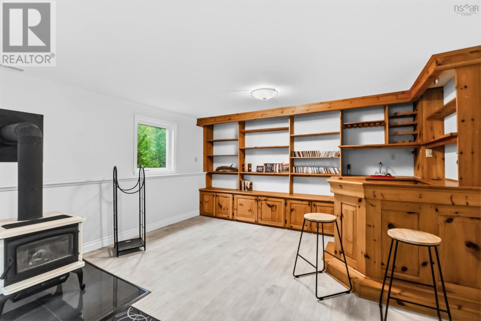 Property 27 of 41 of 127 Willow Avenue