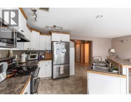 37 Northlands Crescent Ne, Medicine Hat, AB T1C2A9 Photo 12