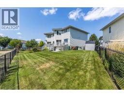 37 Northlands Crescent Ne, Medicine Hat, AB T1C2A9 Photo 41