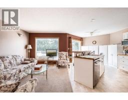 Bedroom - 37 Northlands Crescent Ne, Medicine Hat, AB T1C2A9 Photo 8