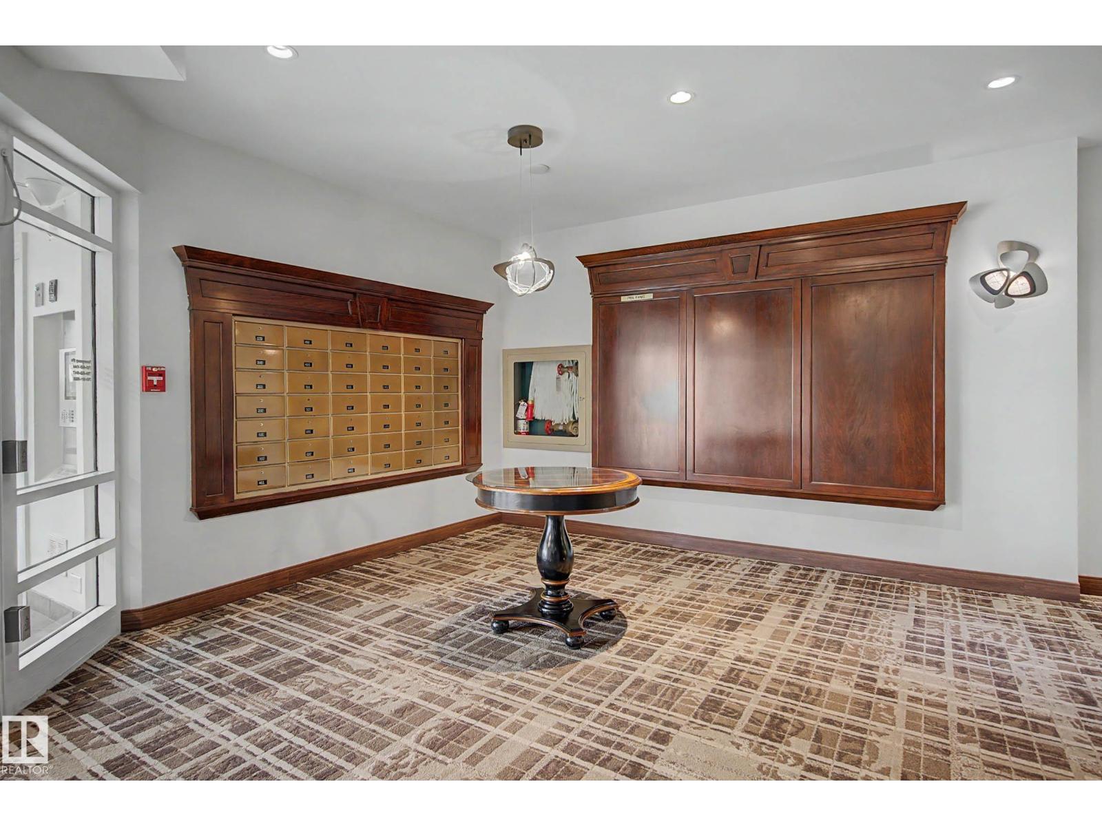 #603 10010 119 ST NW - 63