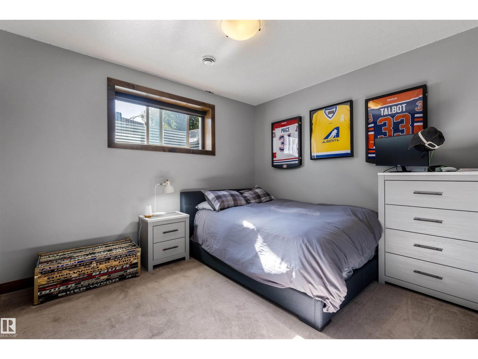 66 NEWGATE WY - 34