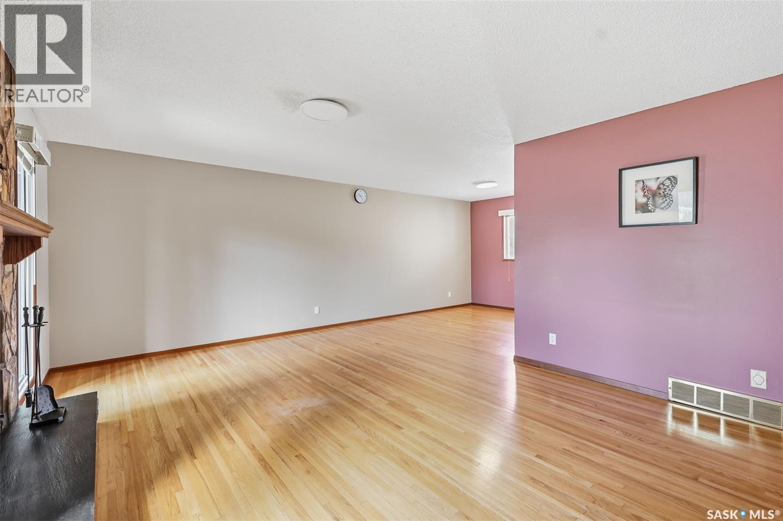 2509 Taylor STREET E - Image 10