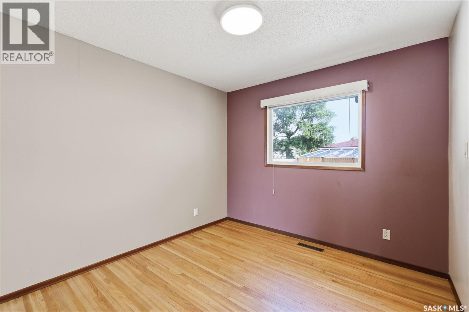 2509 Taylor STREET E - Image 15