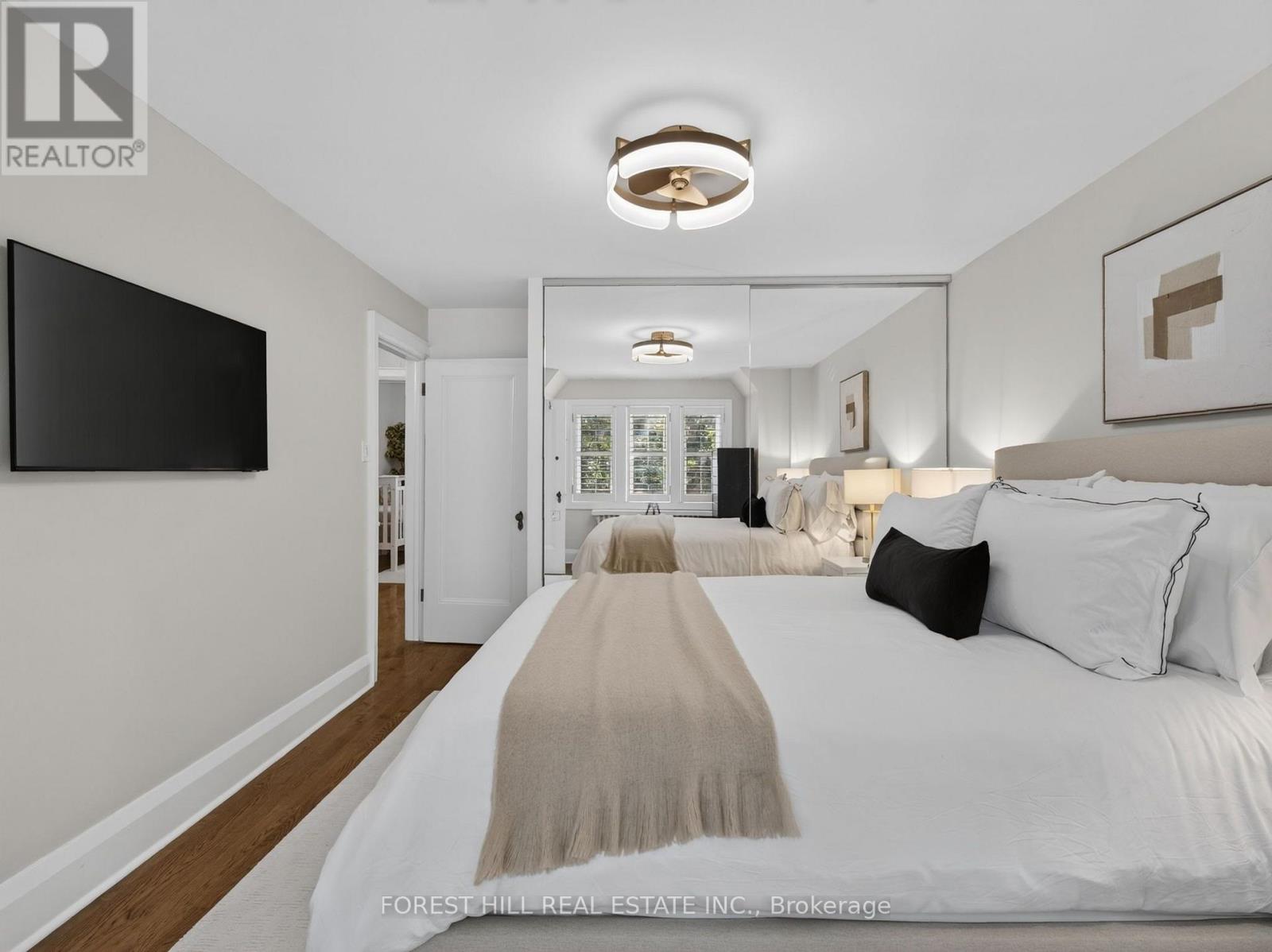 25 CASTLEWOOD ROAD - 16