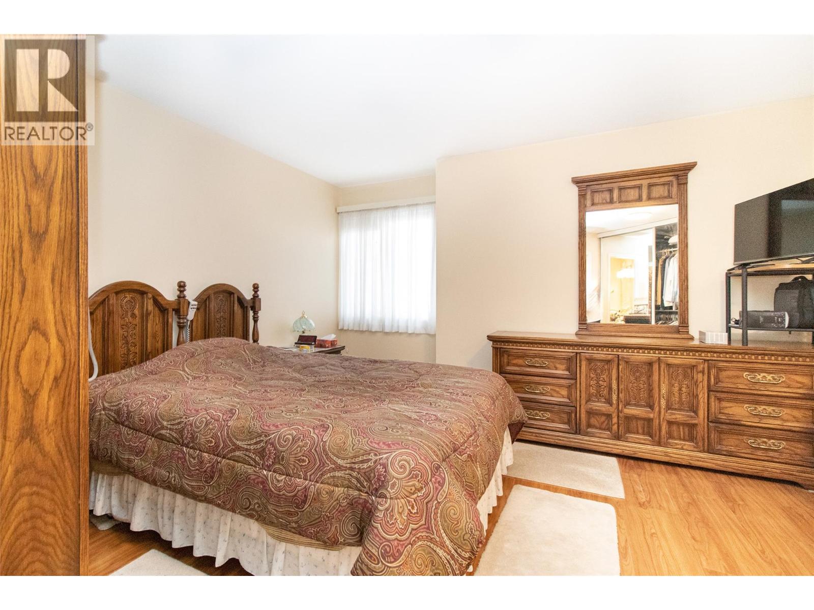 112 1885 Parkview Crescent, Kelowna