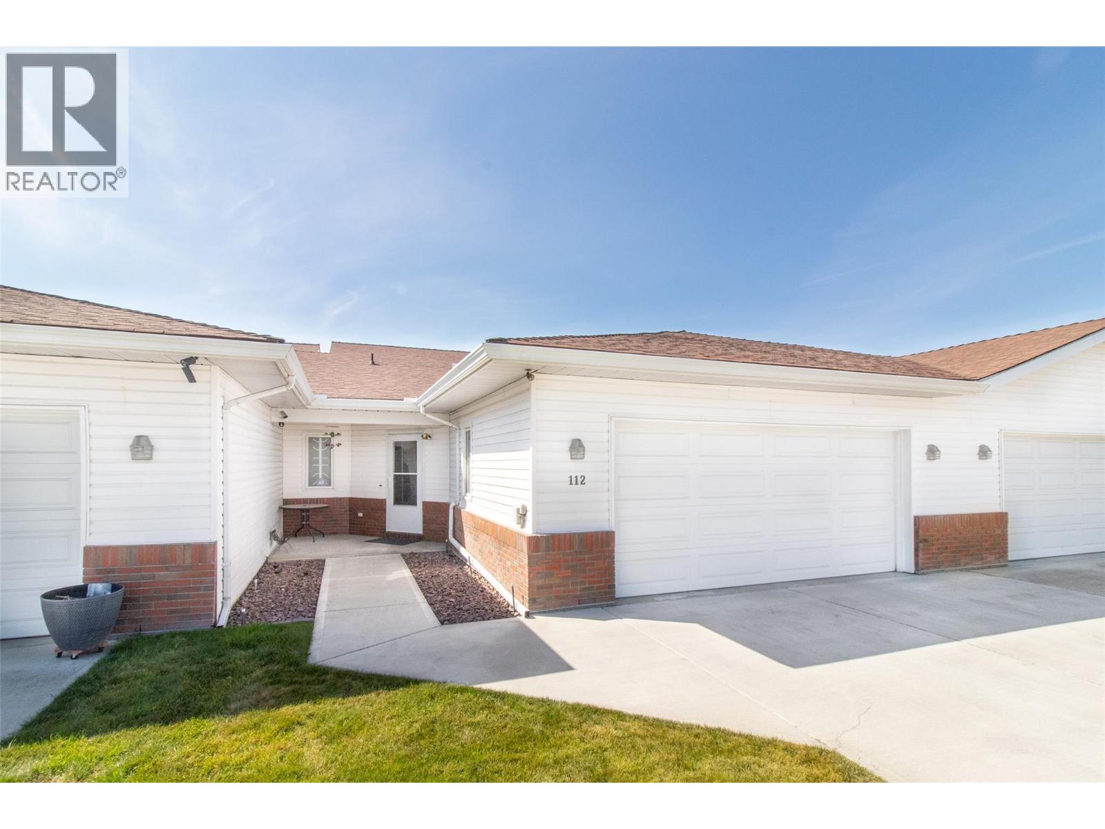 112 1885 Parkview Crescent, Kelowna